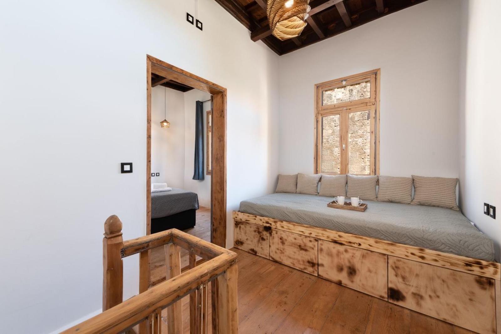 Lägenhet 3-4 Bedrooms In Old Town *
