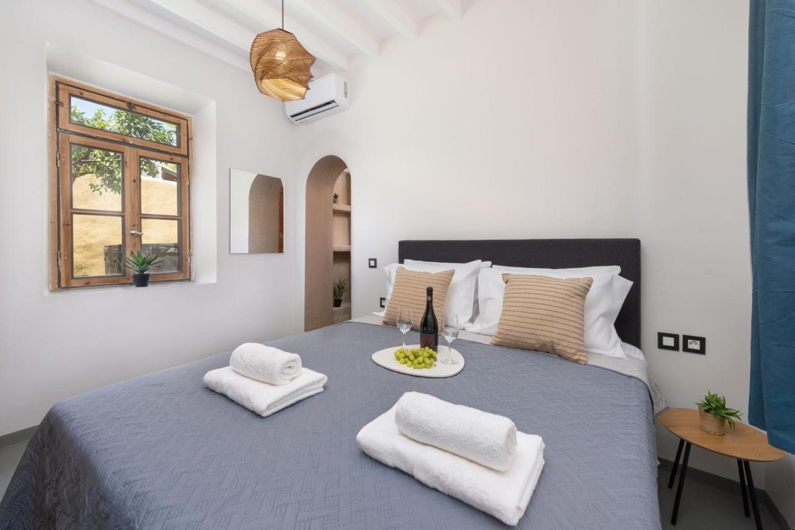 3-4 Bedrooms In Old Town