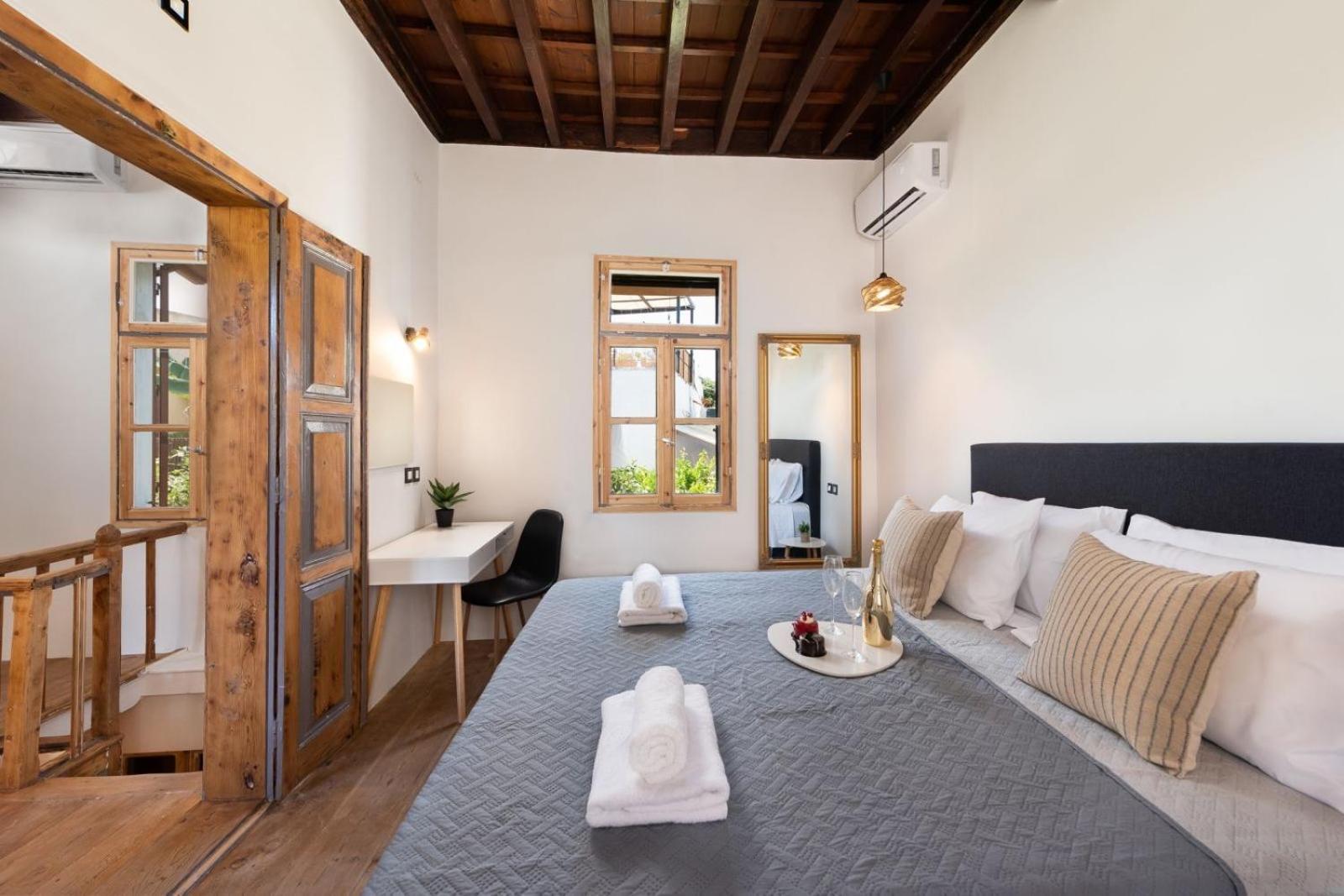 Apartament 3-4 Bedrooms In Old Town
