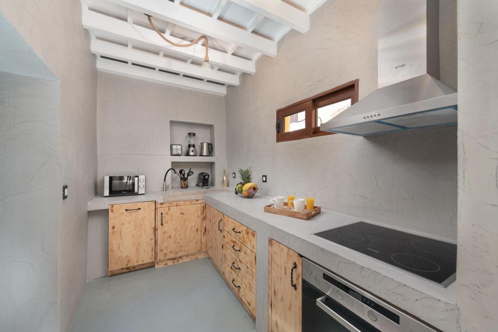 Apartament 3-4 Bedrooms In Old Town